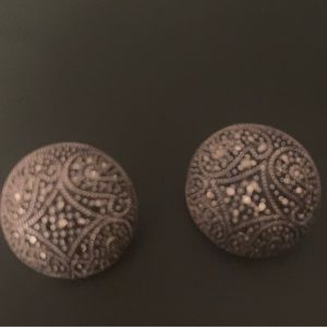 Sterling silver earrings size medium ( quarter size)